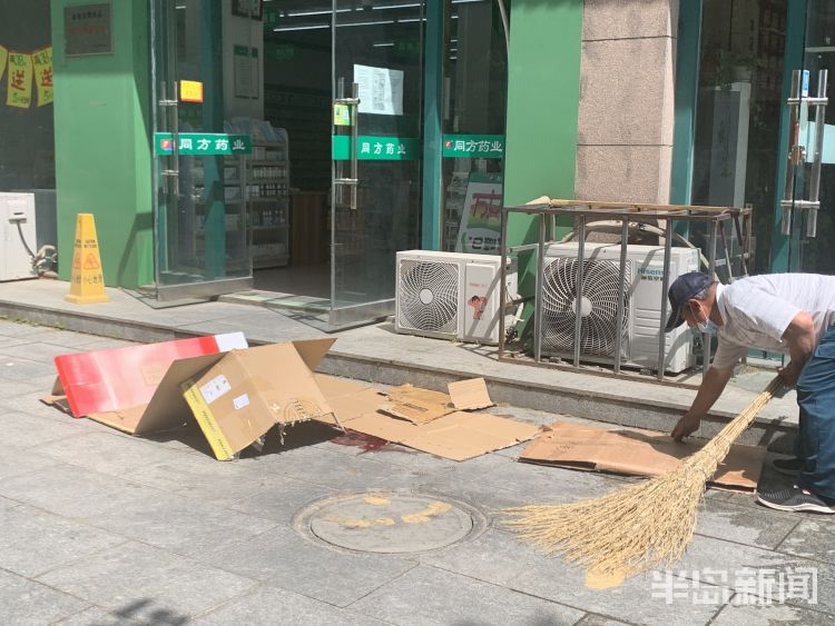 跳楼突发！平度一女子跳楼，他在楼下拉被子救人被砸成重伤