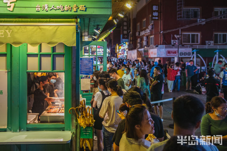 假期假期夜晚哪最火？还是台东人气旺！