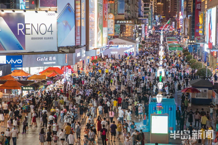 假期假期夜晚哪最火？还是台东人气旺！