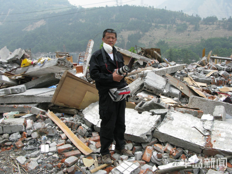 青岛|新闻传奇，他就是第一现场