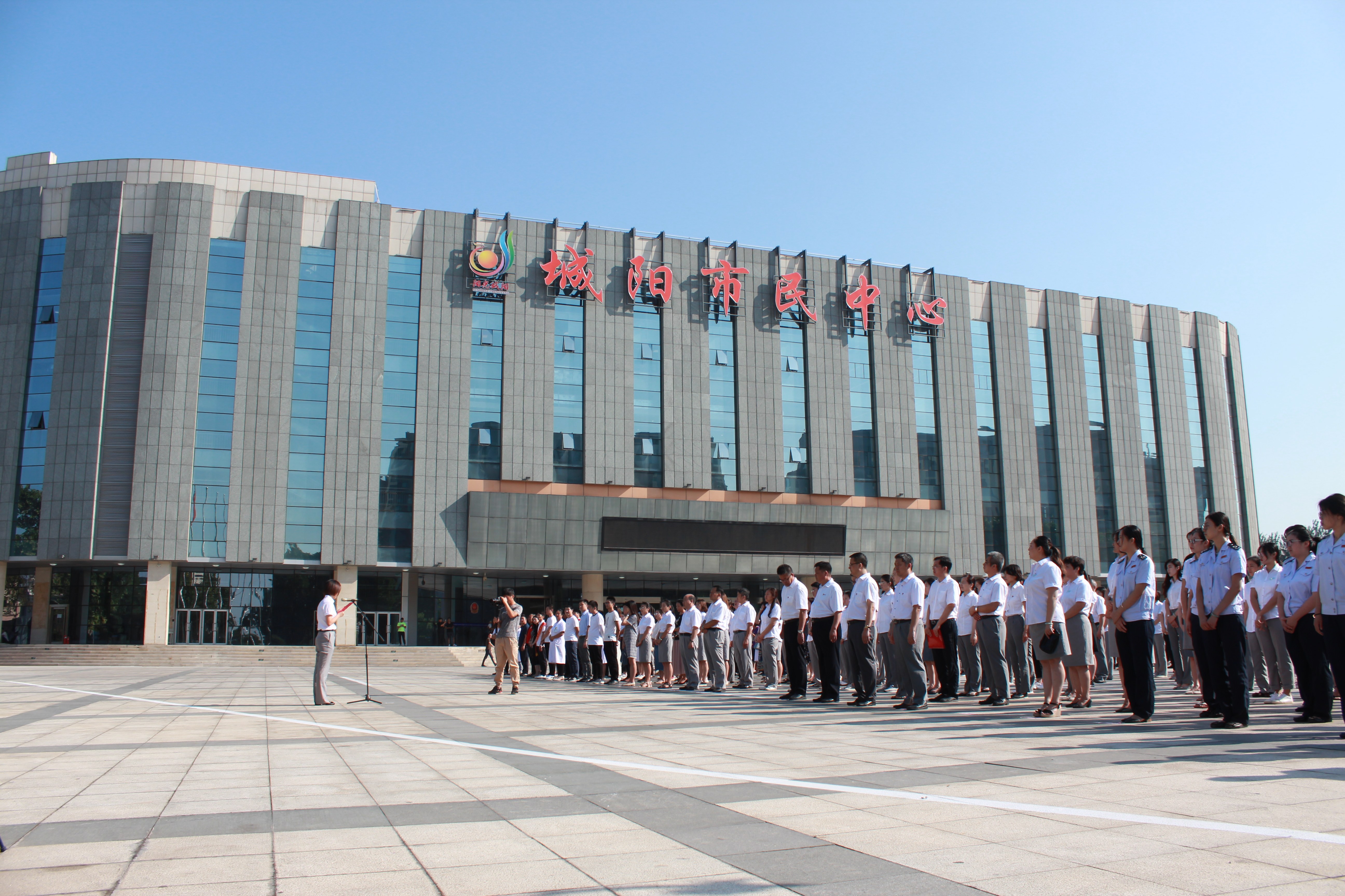 512项集中办理!城阳市民中心启用,让"不用找人,一次办好"成为常态